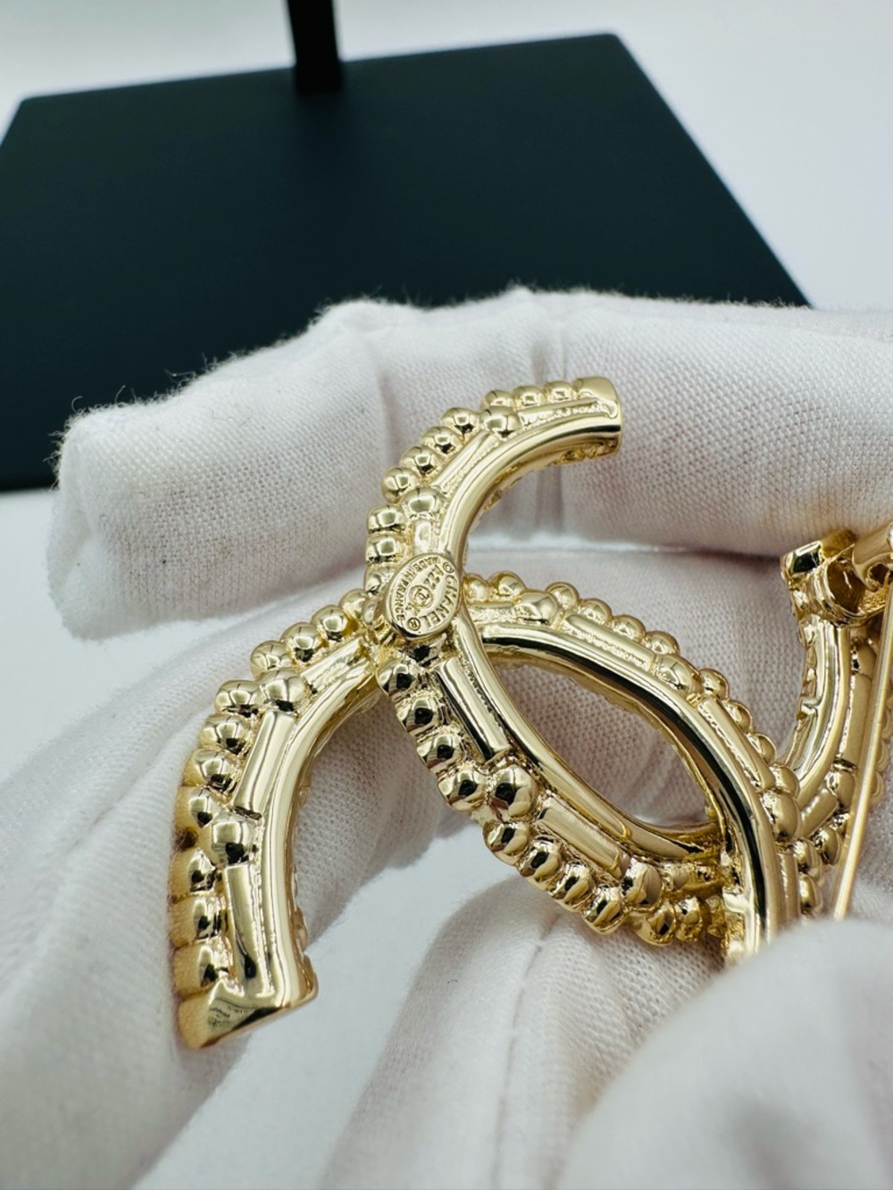 Chanel Crystal Rhinestone Brooch Vintage - Picture 5 of 12